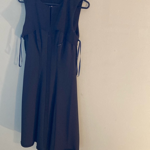 NWT Dress TommyHilfiger sleeve less-2 - Picture 7 of 16